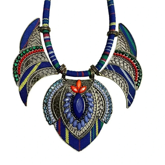 Necklace - Picture 4 of 5